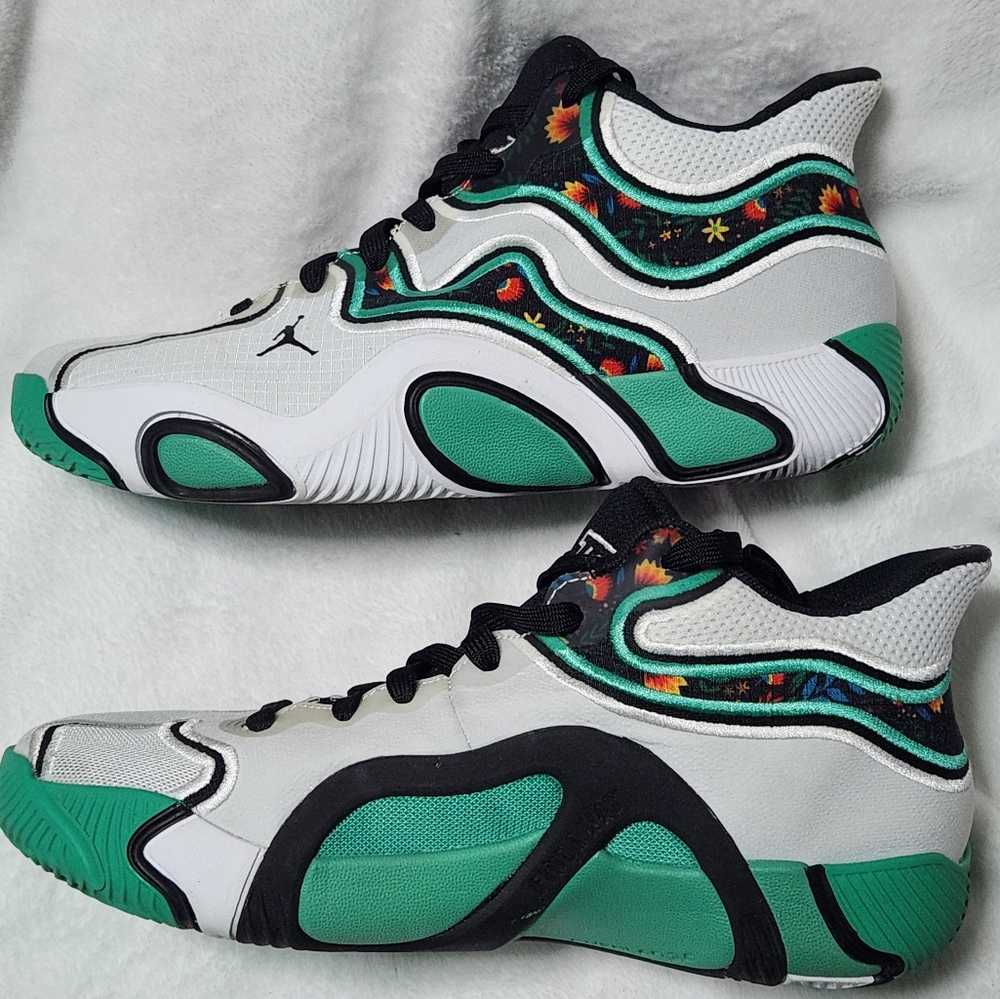 Jordan Tatum 3 "Welcome to the Garden" Kids' Basketball Shoe - Picture 3 of 7